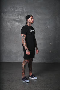 Recov Training Shirt in black, side view